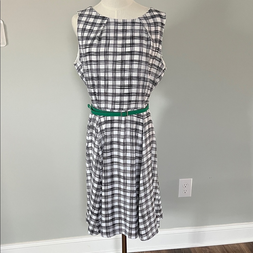 Checked Sleeveless Fit-and-Flare Dress in Black and White